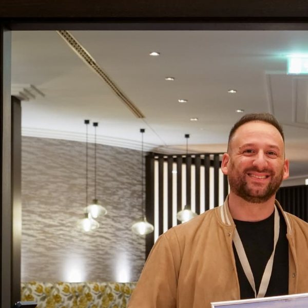 Chris bei einer Team-Ehrung